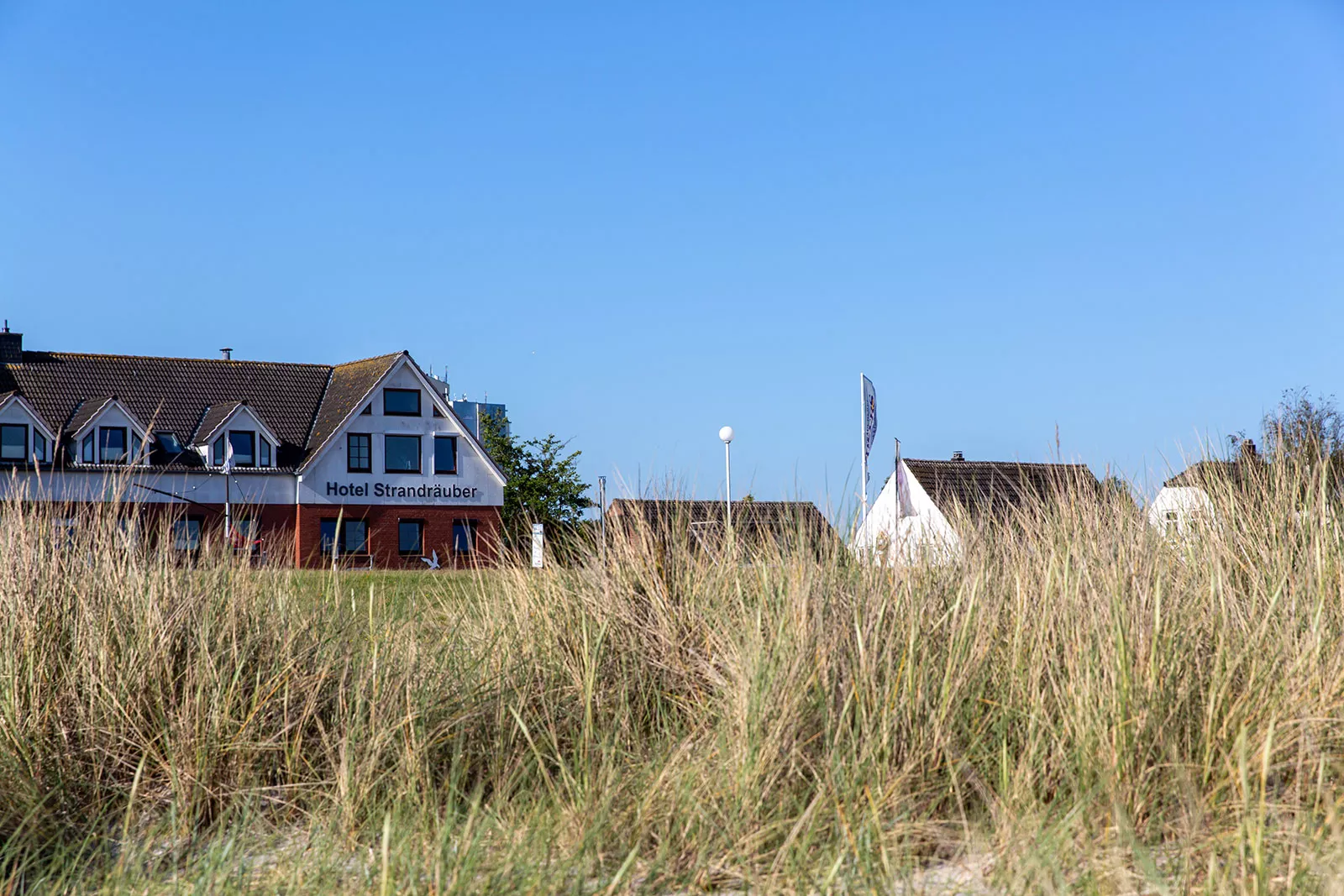 ferien-an-der-ostsee-hotel-am-strand