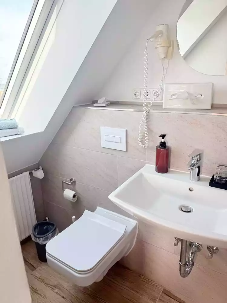 Bad in der Dreibettkoje